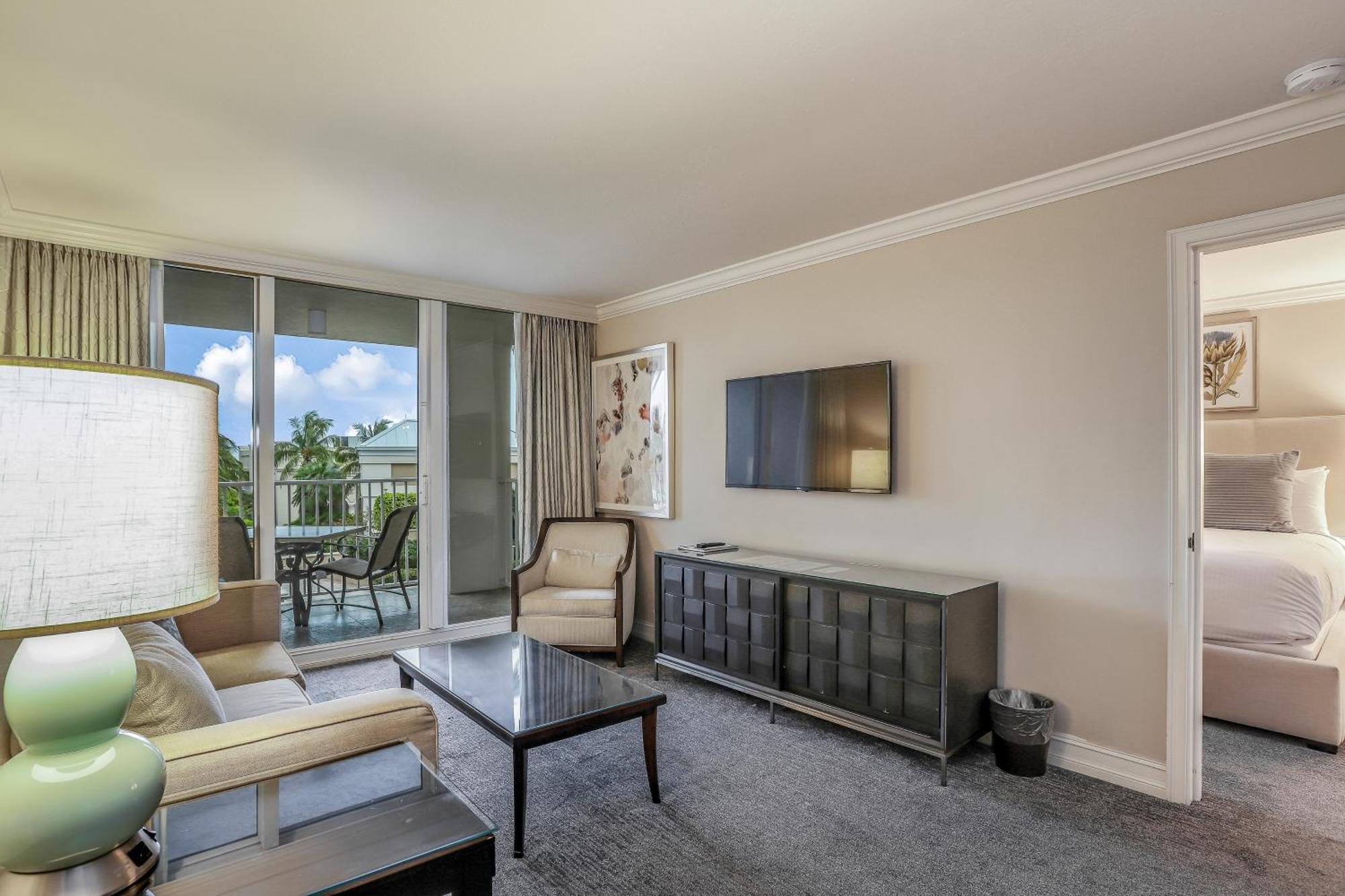Marco Beach Ocean Resort IV Marco Island Room photo